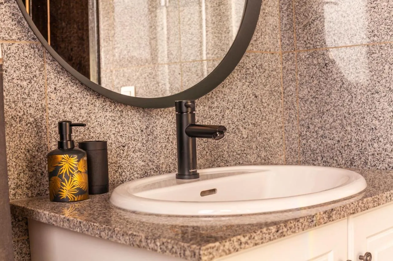 Luxury Suites Boutique By Rikas Hotels Antwerp Apartment